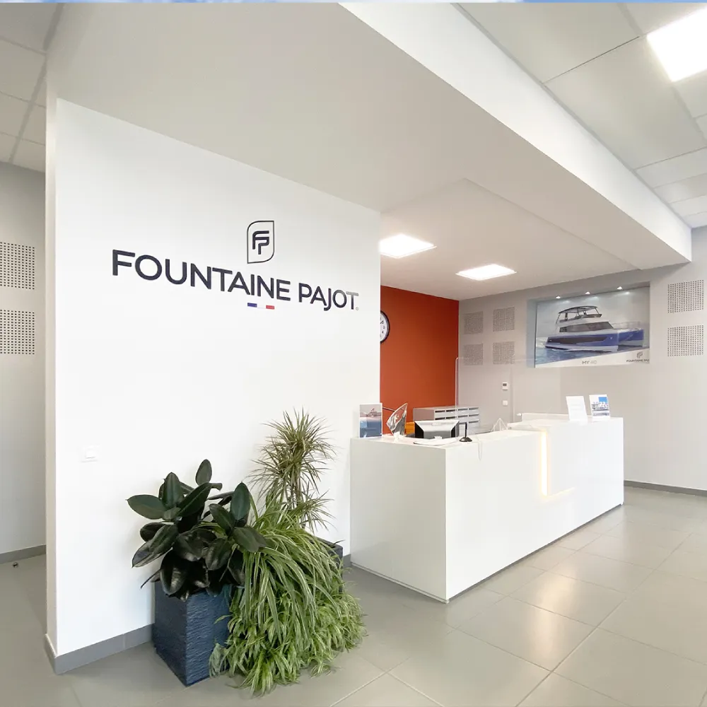 Fountaine Pajot - La SCAN
